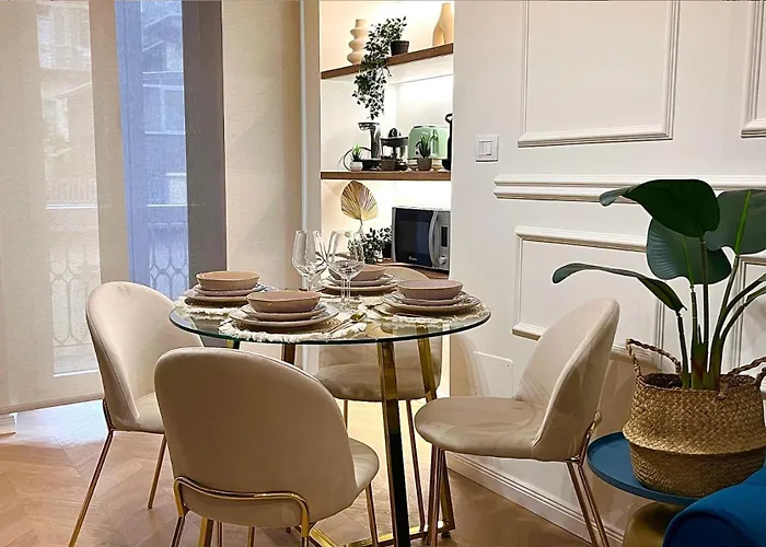 Apartment Belle Epoque Nel Cuore Di Turin